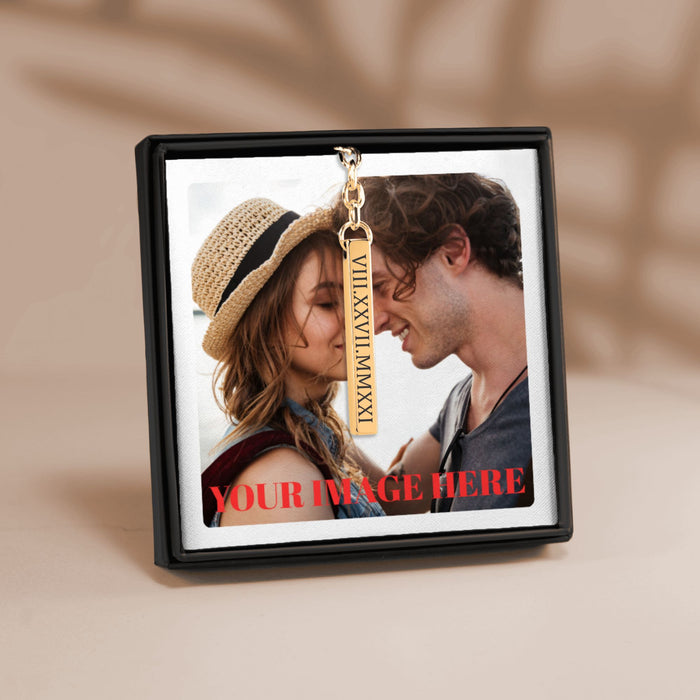 Roman Date Keychain – Personalized Engraved Keychain with Custom Roman Numerals, Perfect for Anniversaries & Meaningful Gifts